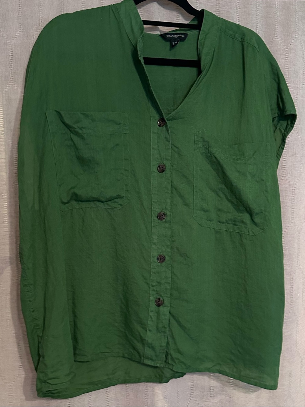 Banana Republic Linen Green Button-Front Short-Sleeve Shirt